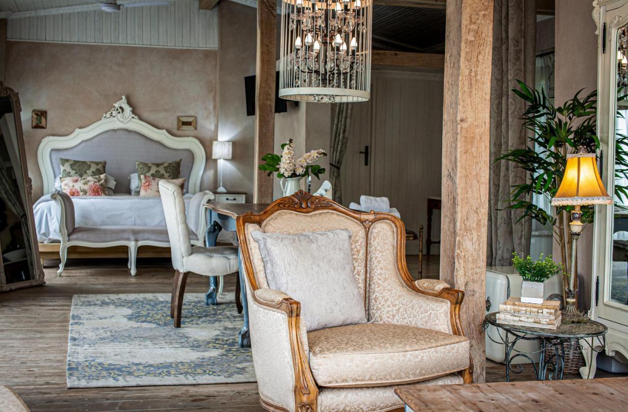 เปอตี โพรวองซ์ บูทิก เบด แอนด์ เบรกฟาสต์ Bed & Breakfast บัลลิโต ภายนอก รูปภาพ