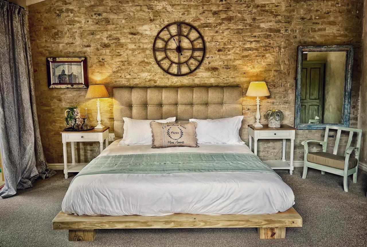เปอตี โพรวองซ์ บูทิก เบด แอนด์ เบรกฟาสต์ Bed & Breakfast บัลลิโต ภายนอก รูปภาพ